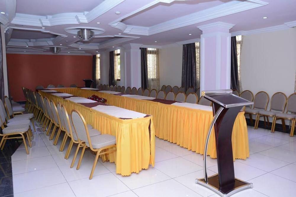 Bole Skygate Hotel Addis Abeba Esterno foto