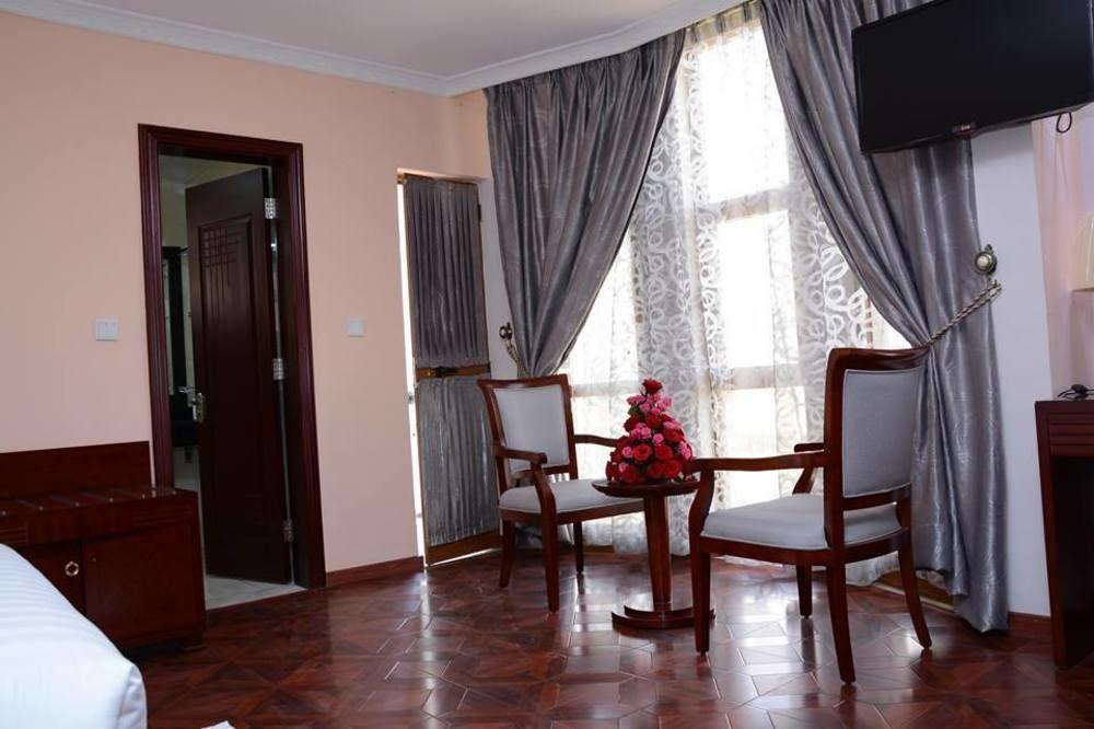 Bole Skygate Hotel Addis Abeba Esterno foto