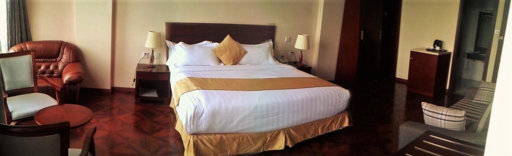Bole Skygate Hotel Addis Abeba Esterno foto