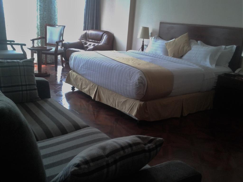 Bole Skygate Hotel Addis Abeba Esterno foto
