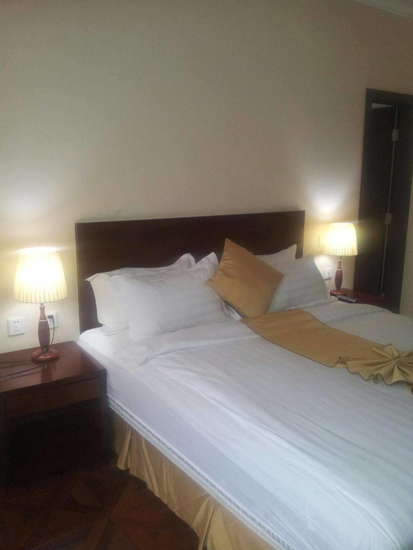Bole Skygate Hotel Addis Abeba Esterno foto